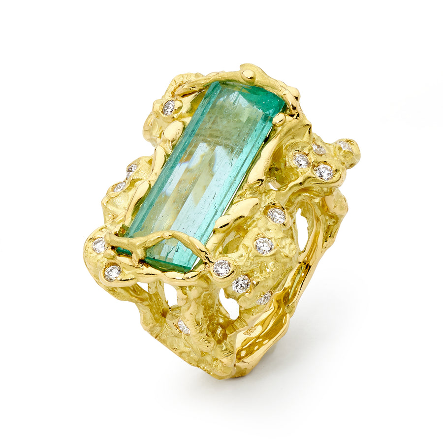 'Serene Springs' Green Beryl & Diamond Ring