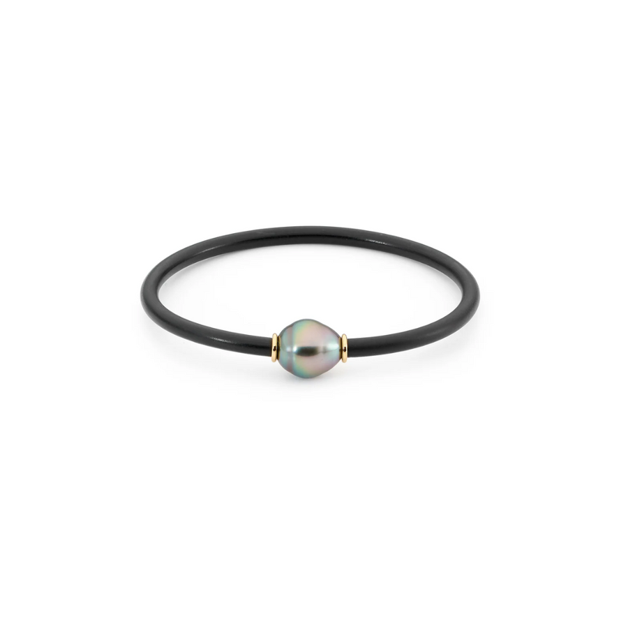 Tahitian Circle Pearl & Yellow Gold Bangle